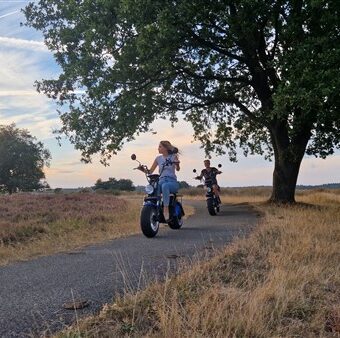 20220906 194237 - Het Drents Kwartiertje - Solex Huren / Rijden - Dafje Huren / Rijden - Groepsactiviteiten, workshops, teambuilding en trainingen Drenthe