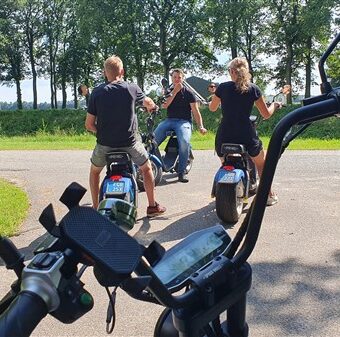 Echopper toertocht groepsuitje 62 - Het Drents Kwartiertje - Solex Huren / Rijden - Dafje Huren / Rijden - Groepsactiviteiten, workshops, teambuilding en trainingen Drenthe