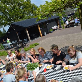 Terras Het Drents kwartiertje groepsuitjes