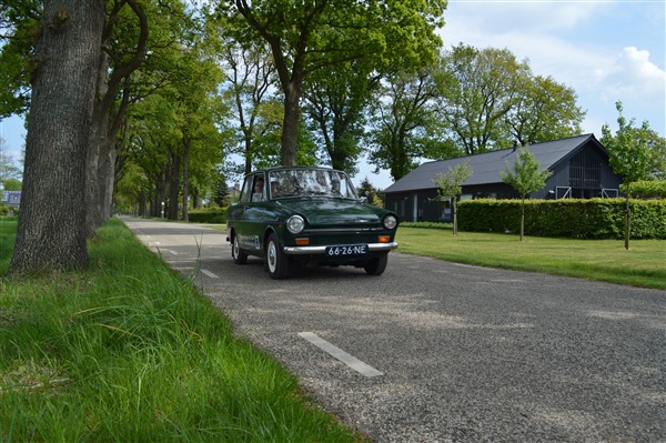 Groepsuitjes in Drenthe met groepsactiviteiten op het platteland nabij Assen Hooghalen Grolloo Westerbork 102 - Het Drents Kwartiertje - Solex Huren / Rijden - Dafje Huren / Rijden - Groepsactiviteiten, workshops, teambuilding en trainingen Drenthe