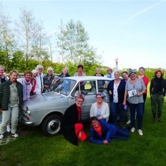 Groepsuitjes in Drenthe met groepsactiviteiten op het platteland nabij Assen Hooghalen Grolloo Westerbork 196 - Het Drents Kwartiertje - Solex Huren / Rijden - Dafje Huren / Rijden - Groepsactiviteiten, workshops, teambuilding en trainingen Drenthe