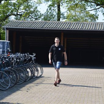 Groepsuitjes in Drenthe met groepsactiviteiten op het platteland nabij Assen Hooghalen Grolloo Westerbork 20 - Het Drents Kwartiertje - Solex Huren / Rijden - Dafje Huren / Rijden - Groepsactiviteiten, workshops, teambuilding en trainingen Drenthe