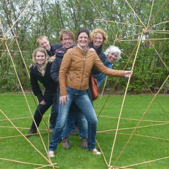 teamwork staat centraal tijdens dit uitdagende uitje in Drenthe.