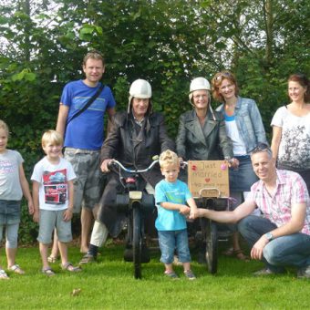 Ga op zoek naar de hunebedden tijdens een toertocht met de solex en de Daf.